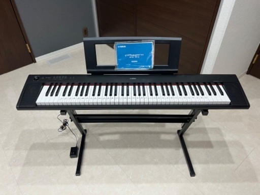 YAMAHA電子ピアノ　NP32B