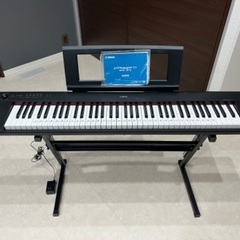 YAMAHA電子ピアノ　NP32B