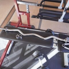 BODYMAKER社製・ベンチプレス用ベンチ及びバーベルシャフト他筋トレ用品各種【3万円】