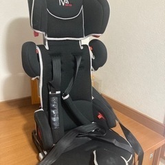 ジュニアシート　ISOFIX