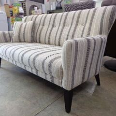 ２．５人掛けデザインソファ