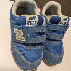 new balance　16cm