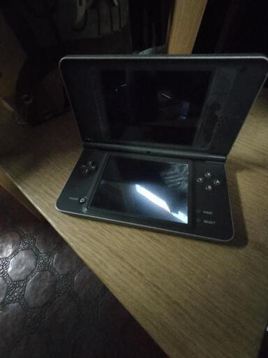 ニンテンドーDSi LL本体/ダークブラウン