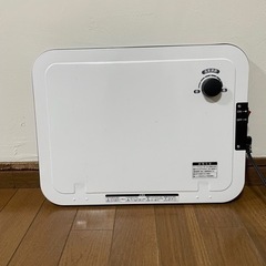 ジャンク品　パネルヒーター　山善