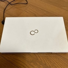 商談中】2018年製Fujitsuパソコン 充電器