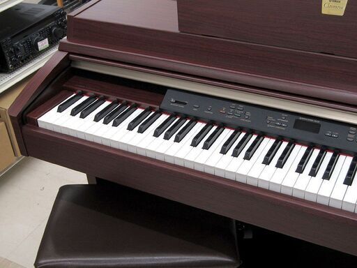 札幌市清田区 YAMAHA ヤマハ 電子ピアノ Clavinova クラビノーバ CLP-230M 88鍵 2007年製 中古品 動作確認済み イス付き