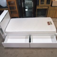 ニトリ コンソン シングルベッド ホワイト 照明付き コンセント付き 収納付き ニトリ NITORI シングルベッド ベッドフレーム コンソン お宮付き 照明