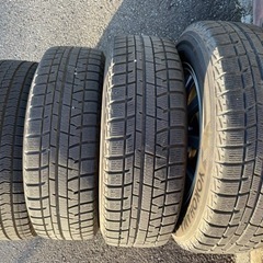 スタッドレスタイヤ　195/65R15 プリウス　