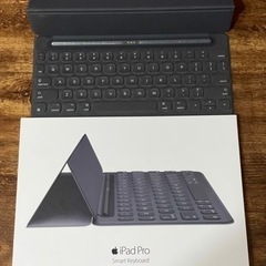 iPad Pro smart  keyboard