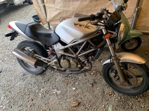 HONDA VTR250 売れました