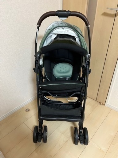 新品 Aprica ラクーナ クッション AE (限定モデル) ベビーカー