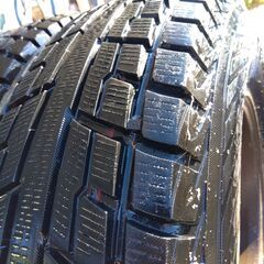 YOKOHAMA215/80/15　バリ山スタッドレス　ガレージ保管