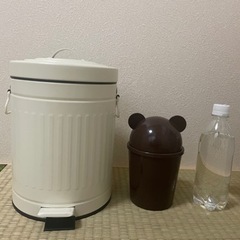 【受渡決定】ニトリ　ゴミ箱