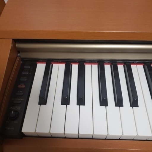 ヤマハ電子ピアノYDP151c(椅子付き)