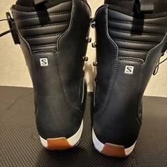 SALOMON スノーボードブーツ