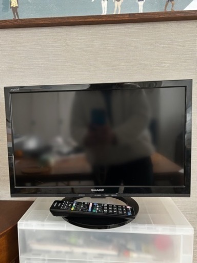 AQUOS 液晶テレビ 19V リモコン　アンテナケーブル付