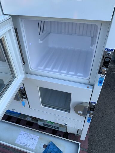 中古品　福島製冷蔵ロッカー　残り２個 中古品 福島製冷蔵ロッカー 残り2個