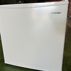 2022年製！アイリスオーヤマ1ドア冷蔵庫 IRSD-5A-W