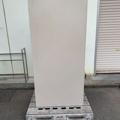 中古品　ダイヤル式ロッカー　残り２個
