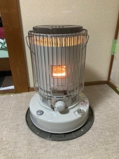 (取り引き先確定しました)トヨトミ筒型ストーブ(白)