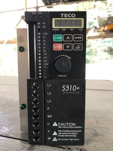 TECO  S310+ -401-H3BCD インバータ