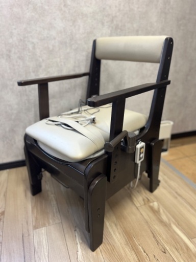 ほぼ未使用 パナソニック 家具調トイレ 座楽 PN-L23218 脱臭あたたか便座