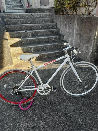 クロスバイク　ホワイト　自転車