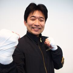 尼崎市　60歳以上の方にボクシング、キックボクシングを個別指導い...