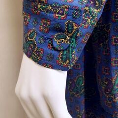 お値下げ！ 【コレ見て！ レディース服】 BURBERRYS/ヴィンテージバーバリーズ ペイズリー柄セットアップ　シルク100%