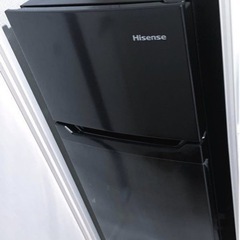2022年製 2ドア冷凍冷蔵庫Hisense 黒
