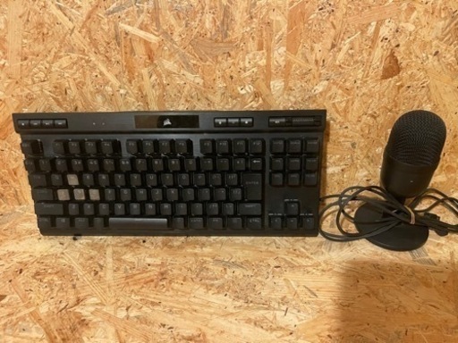 Corsair k70  Razer マイク