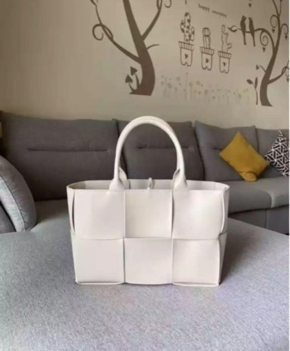 新春特別セール　トートバッグ　ハンドバック　人気商品　3color  3size