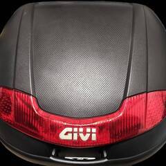 GIVI リアボックス