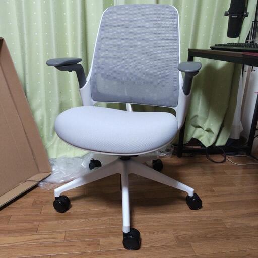 Steelcase Series1 ライトグリーン 【中古】肘有 オフィスチェア 