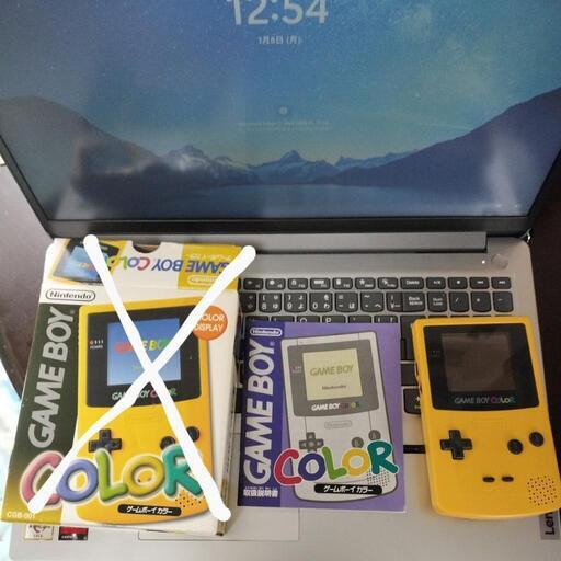 【箱無し】説明書付き、未使用、GAMEBOYCOLOR　きいろ　液晶4.7星