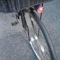 中古自転車２８６７　ブリヂストン　カジュナ　CAB7TP ２７インチ　３段ギヤ　LEDオートライト　ハンドルロック　大型かご