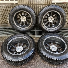 スタッドレスタイヤ 国産 バリ山 少使用 215/65 R16 4本セット