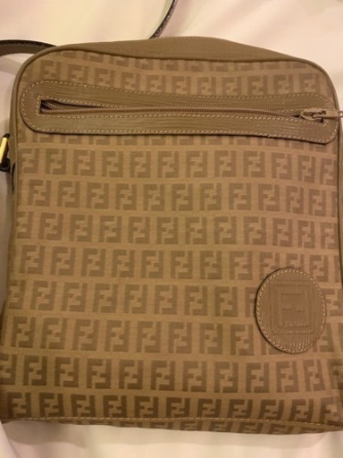 FENDI ショルダーバッグ