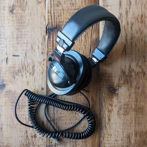 オーディオテクニカ audio−technica ATH-PRO5 ヘッドホン