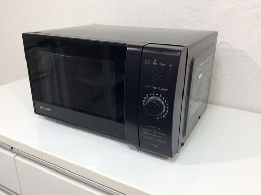 （2/4受渡済）JT8068【SHARP/シャープ 電子レンジ】極美品 2023年製 RE-TM18-B 家電 キッチン フラットテーブル 縦開き ヘルツフリー