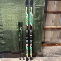 YAMAHA スキー板、ROSSIGNOL ストックあげます