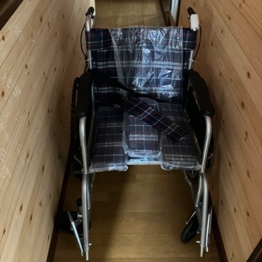 車椅子　未使用品