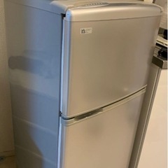 単身用冷蔵庫　109L 2/1 午前引き取り可能な方！