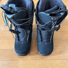【取引中】スノーボード用ブーツ　23.5cm