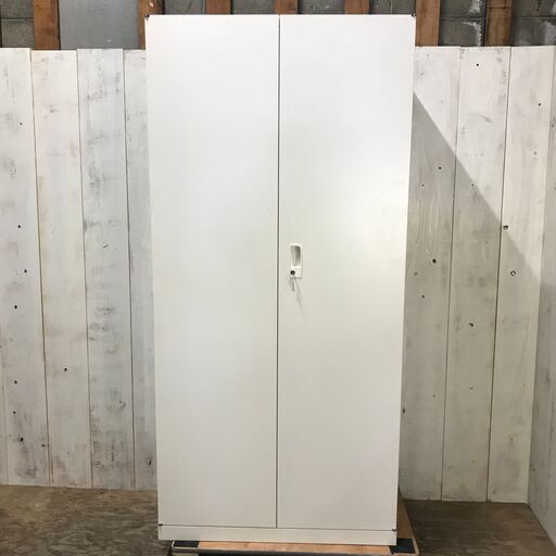 1/28 終 ロッカー 両開き 鍵付き 幅88cm 高さ185cm オフィス用品 オフィス家具 収納 棚 菊TK