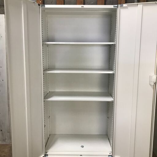 1/28 終 ロッカー 両開き 鍵付き 幅88cm 高さ185cm オフィス用品 オフィス家具 収納 棚 菊TK 1/28 終 ロッカー 両開き 鍵付き 幅88cm 高さ185cm オフィス用品