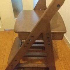 学習椅子 ニトリ 木製 キャスター付き
