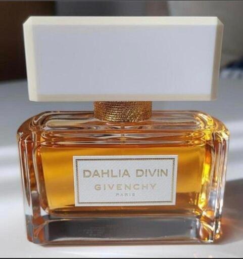 GIVENCHY　ダリアディヴァン　香水　50ml
