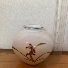白花瓶　壺