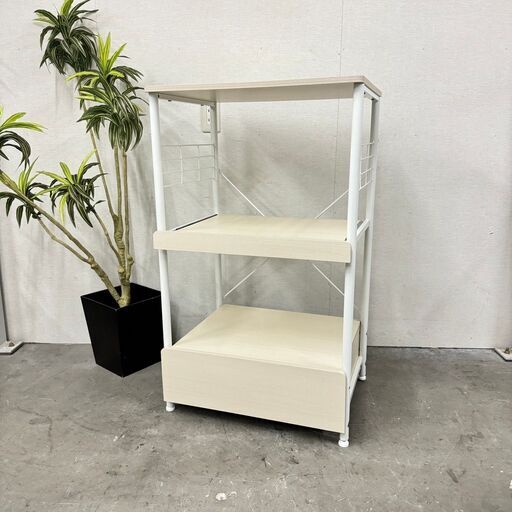 15571  NITORI レンジ台　キッチン収納   ◆大阪市内・東大阪市他 5,000円以上ご購入で無料配達いたします！◆ ※京都・高槻・枚方方面◆神戸・西宮・尼崎方面◆奈良方面、大阪南部方面　それぞれ条件付き無料配送あり！
